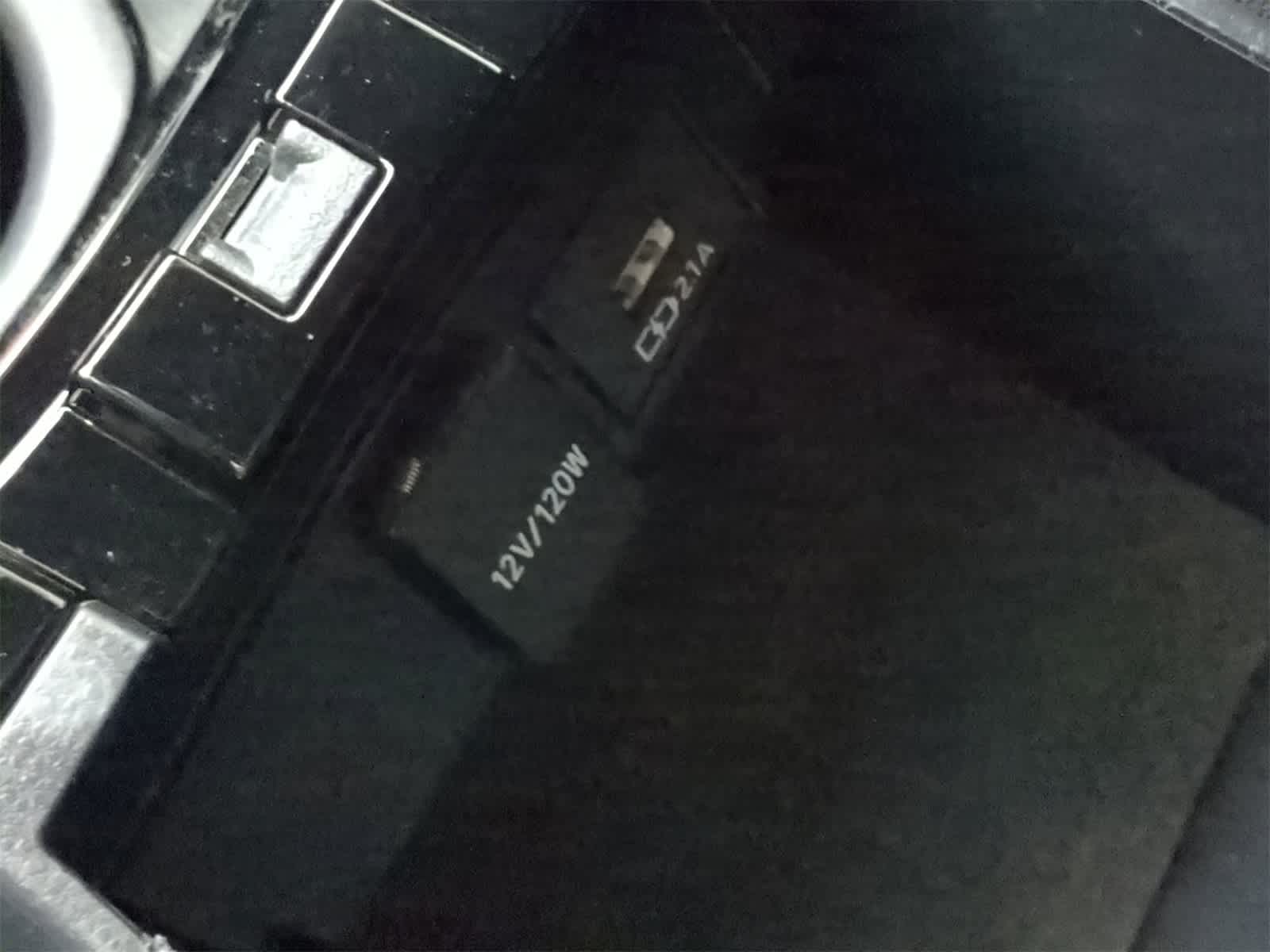 Thumbnail: 2021 Toyota Corolla - 28