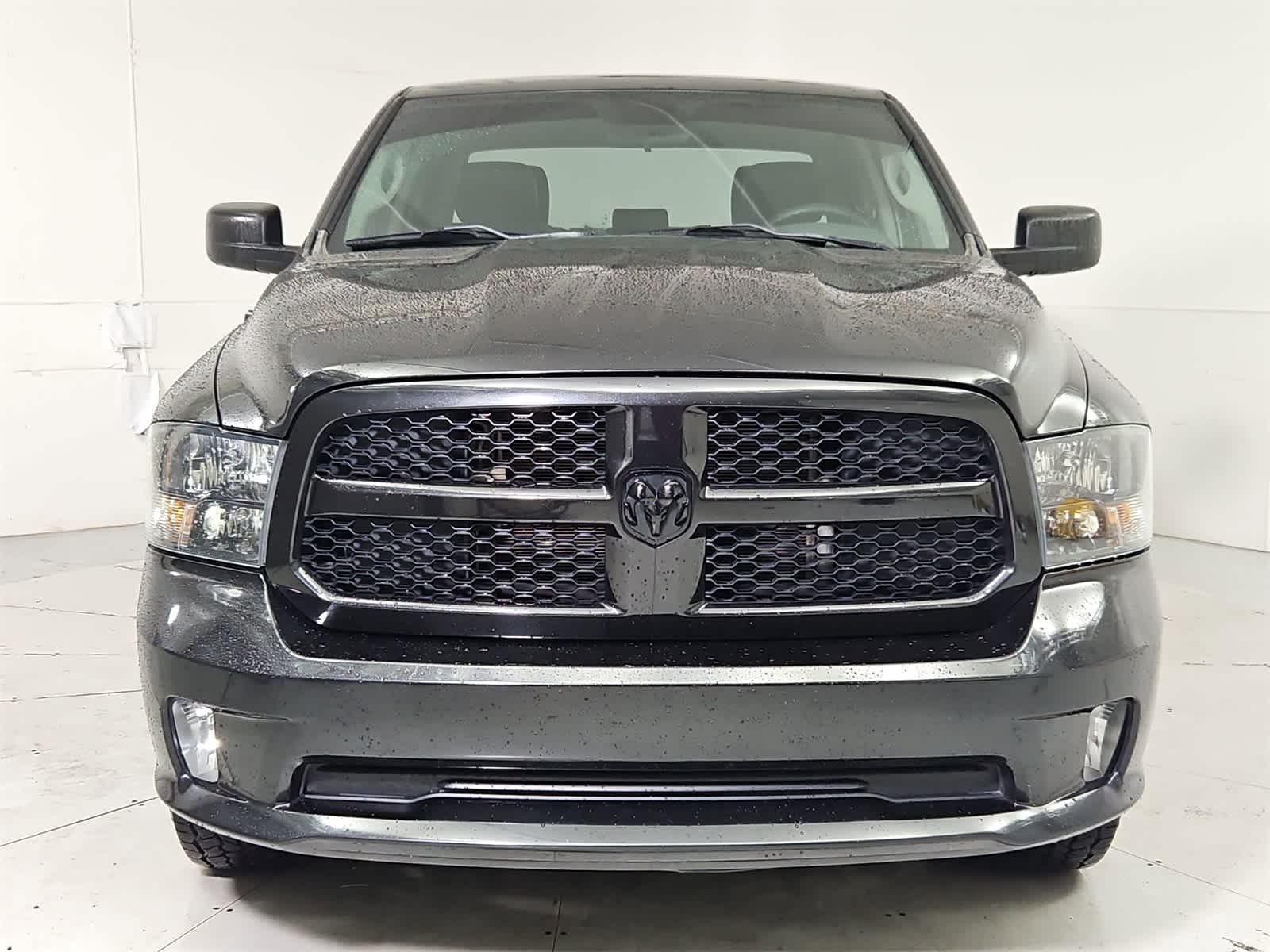 Thumbnail: 2019 RAM 1500 Classic - 9