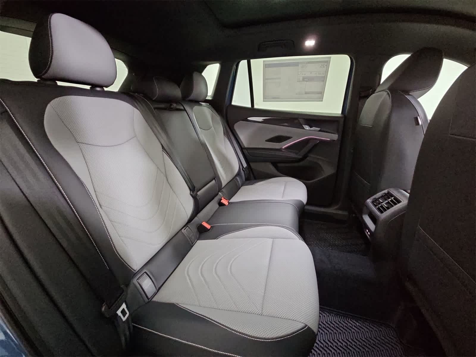 Thumbnail: 2026 Volkswagen Tiguan - 21