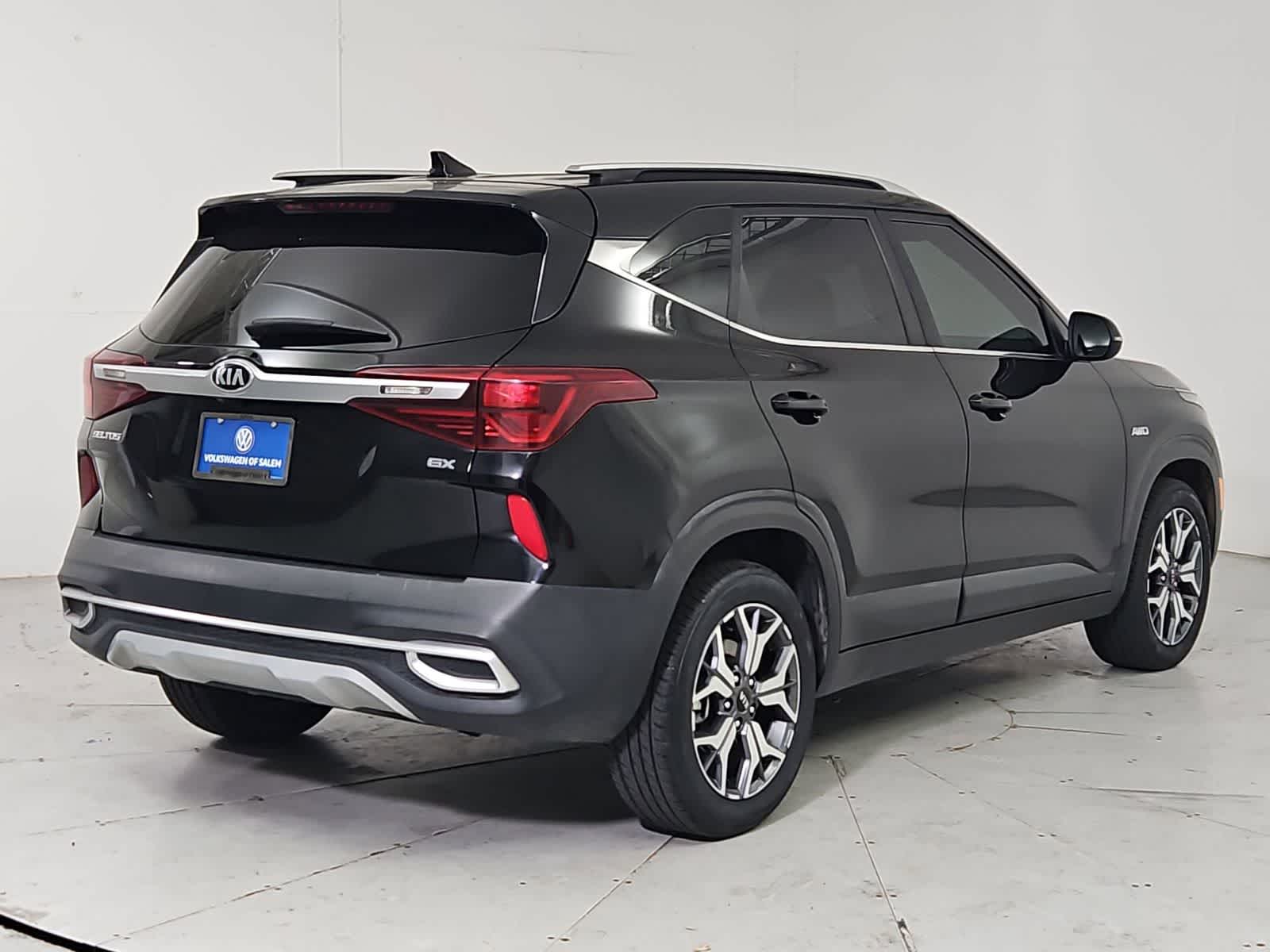 Thumbnail: 2021 Kia Seltos - 6