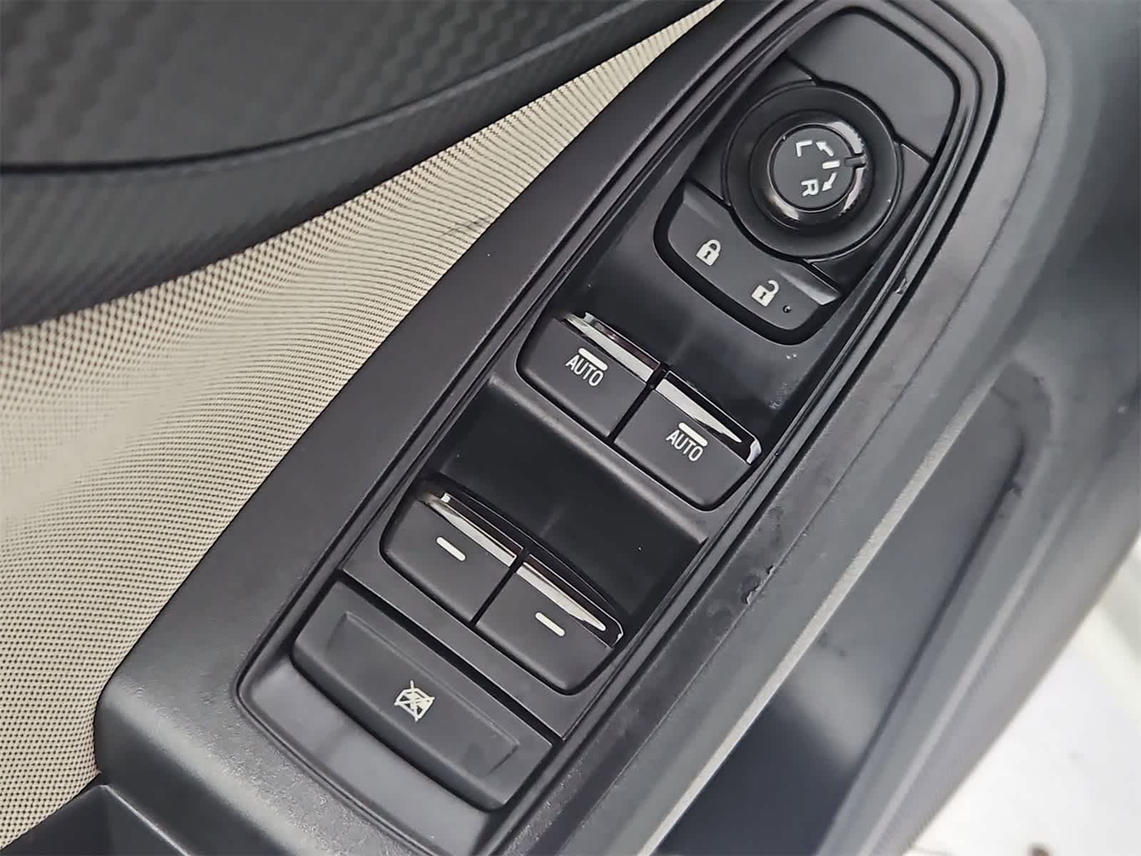 Thumbnail: 2022 Subaru Impreza - 17