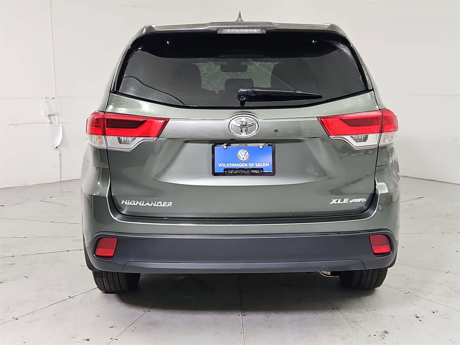 Thumbnail: 2018 Toyota Highlander - 5