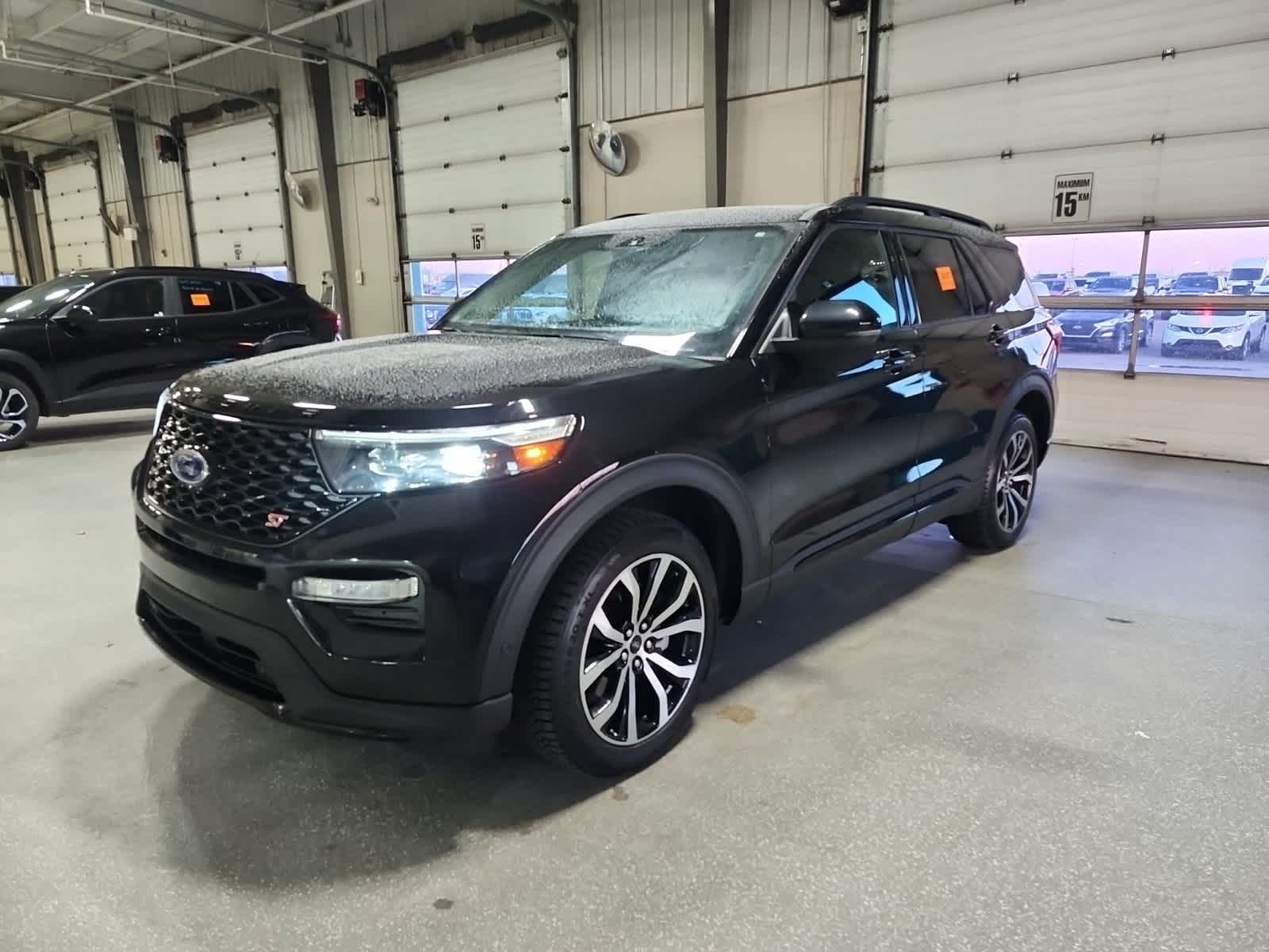 2021 Ford Explorer ST's photo