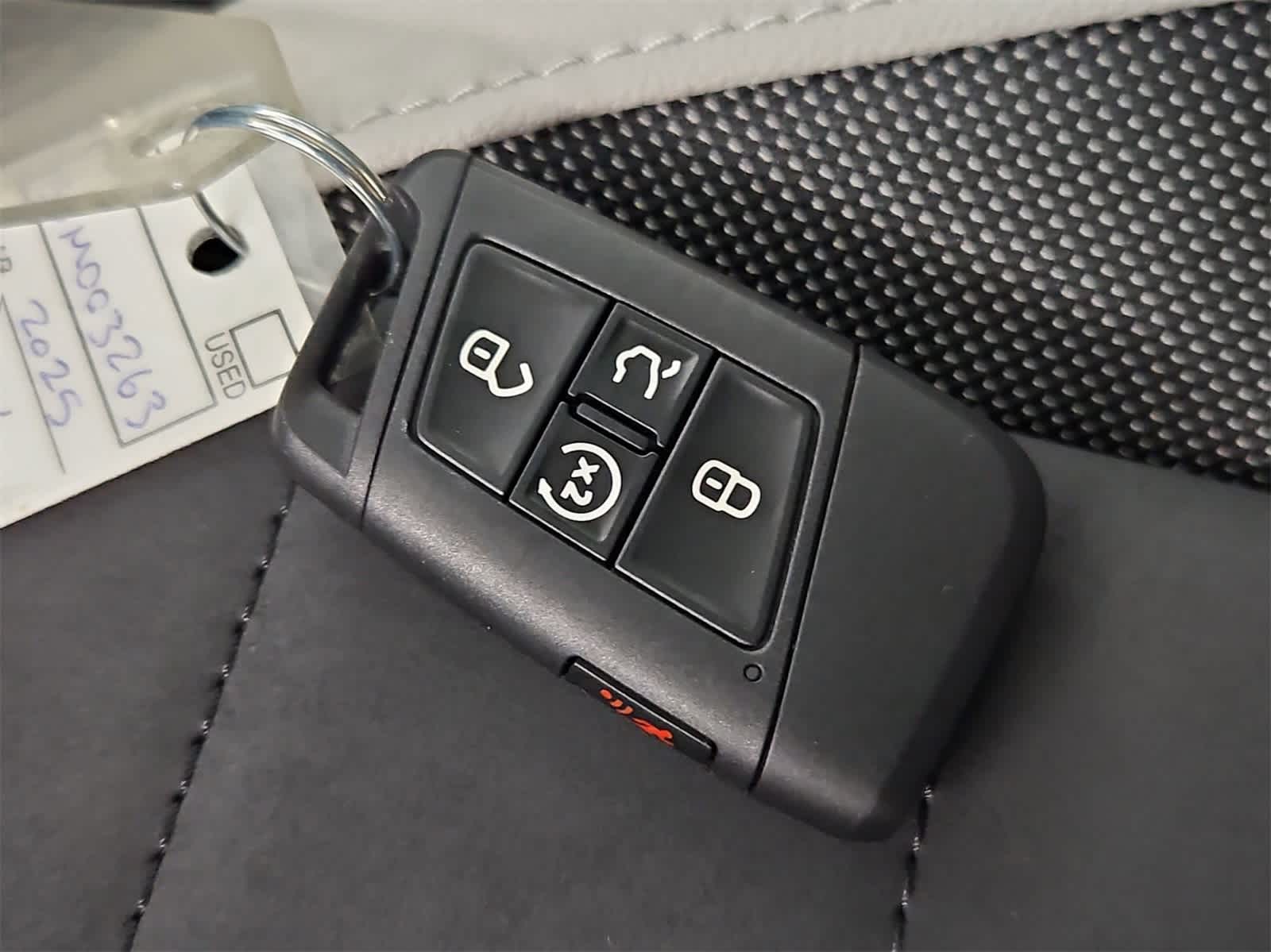 Thumbnail: 2025 Volkswagen Taos - 35