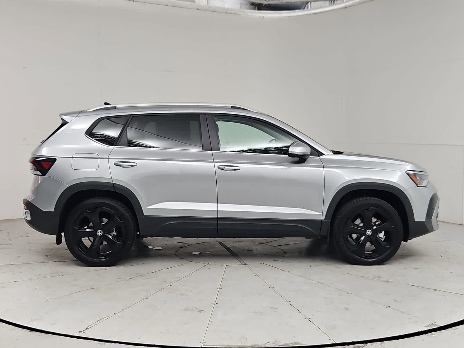 Thumbnail: 2026 Volkswagen Taos - 7