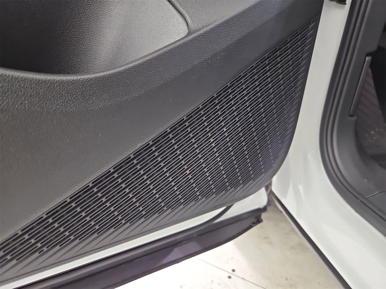 Thumbnail: 2026 Volkswagen Atlas - 32