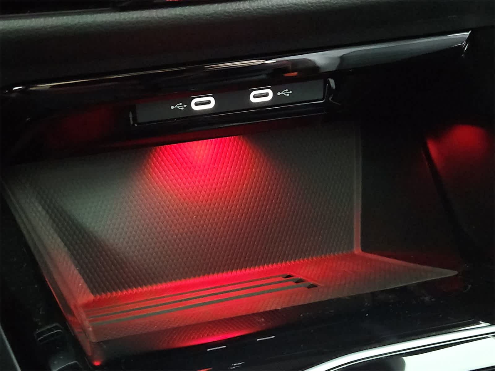 Thumbnail: 2025 Volkswagen Golf - 33