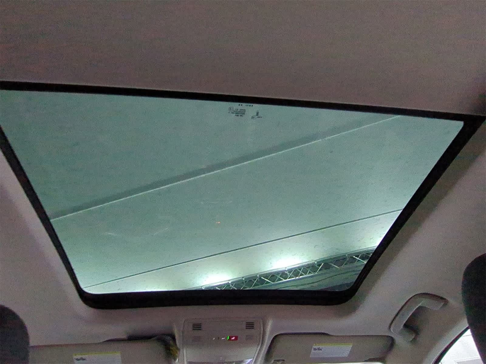 Thumbnail: 2025 Volkswagen Taos - 22