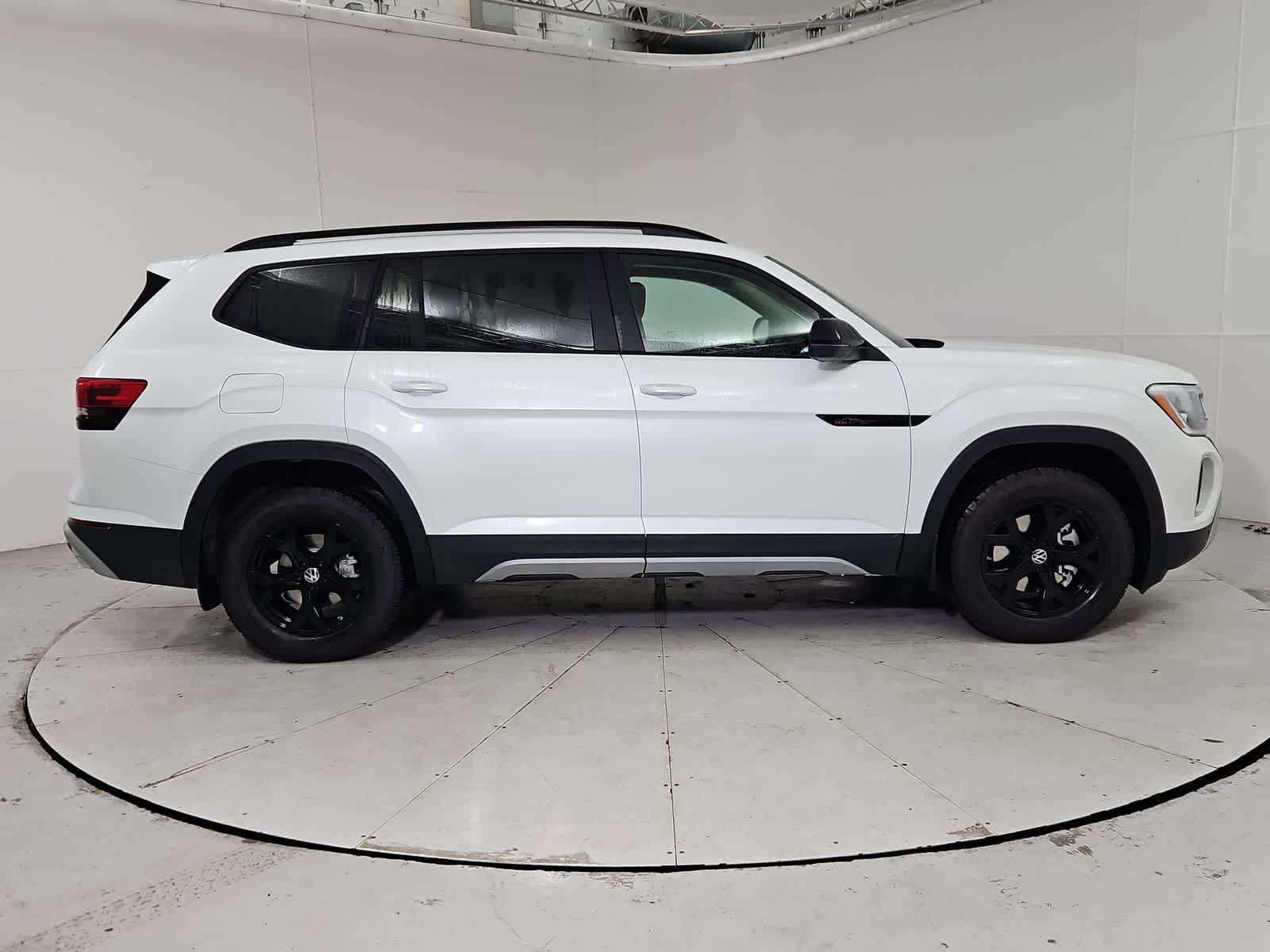 Thumbnail: 2026 Volkswagen Atlas - 7