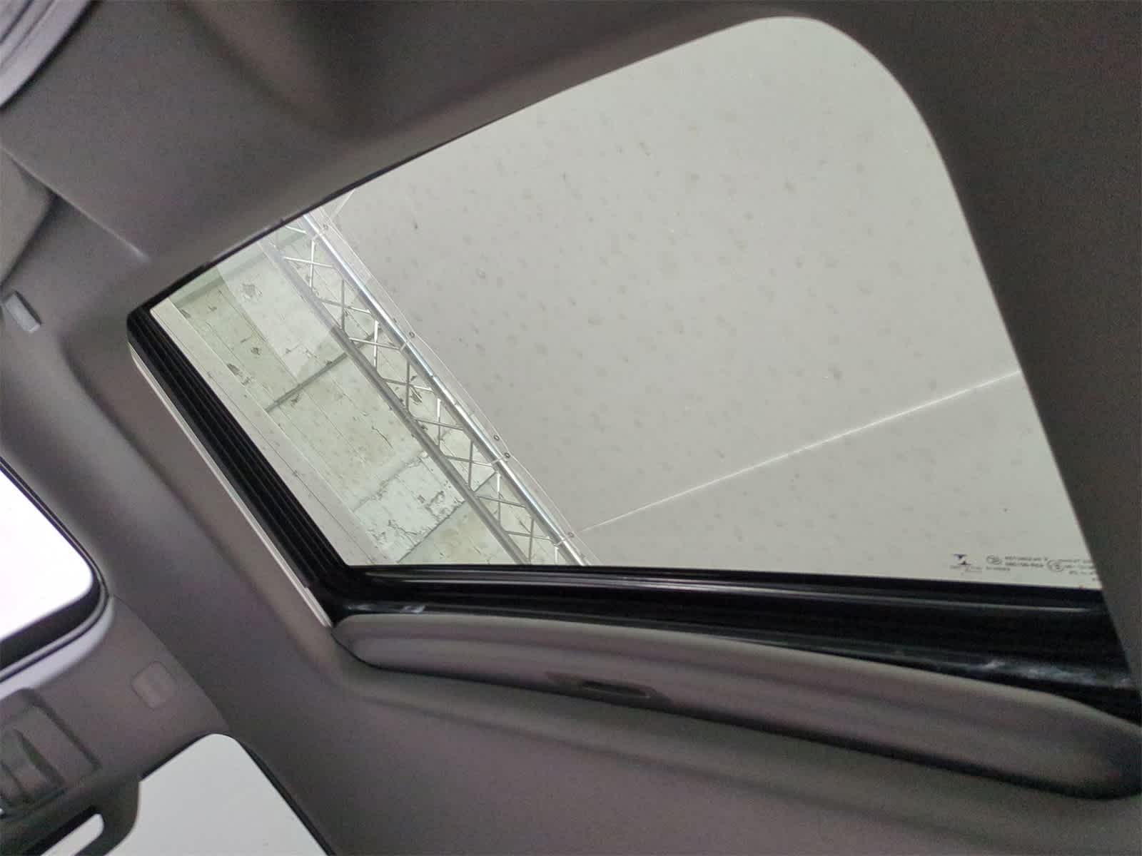 Thumbnail: 2022 Chevrolet Silverado 1500 - 19