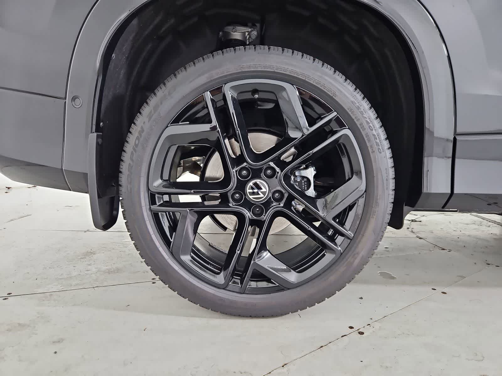 Thumbnail: 2026 Volkswagen Tiguan - 13