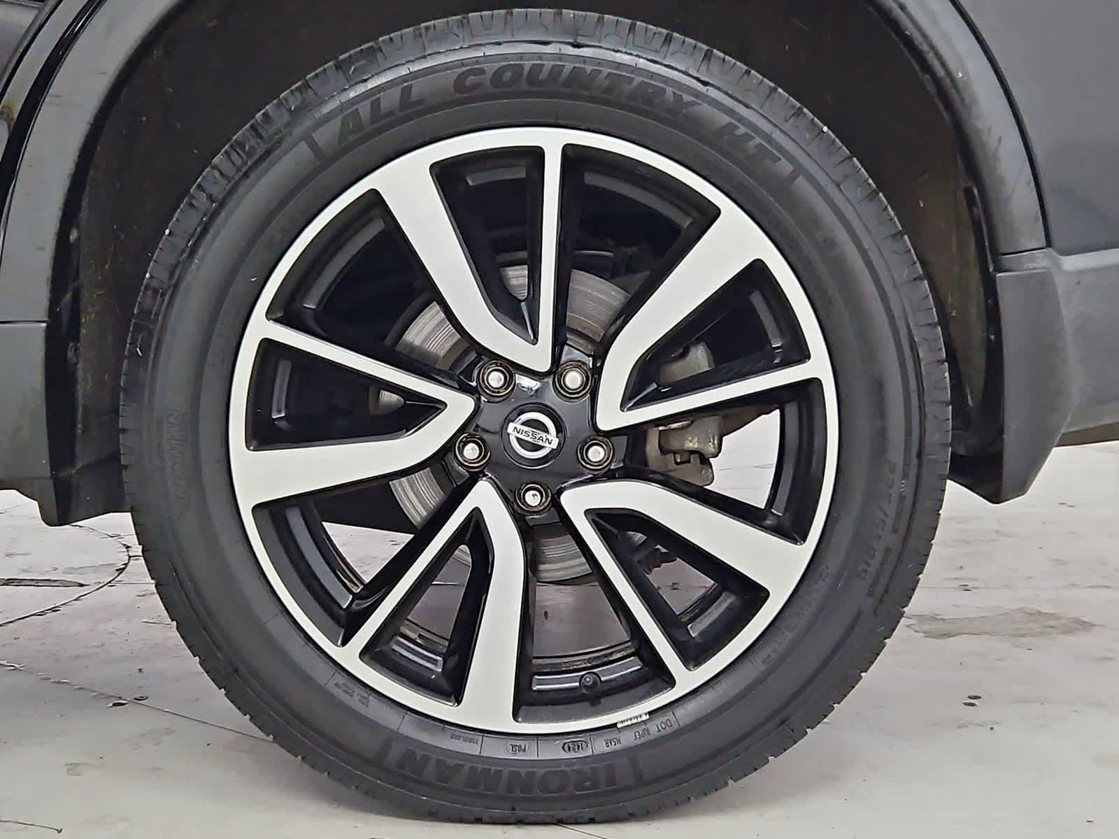 Thumbnail: 2020 Nissan Rogue - 13