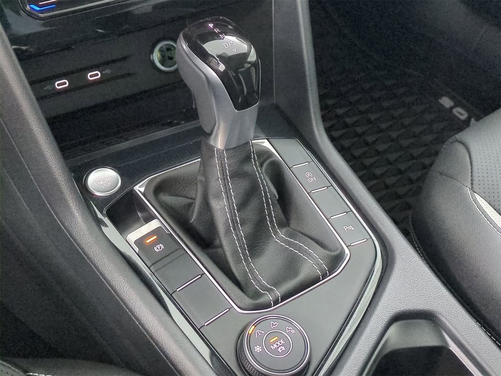 Thumbnail: 2025 Volkswagen Taos - 33