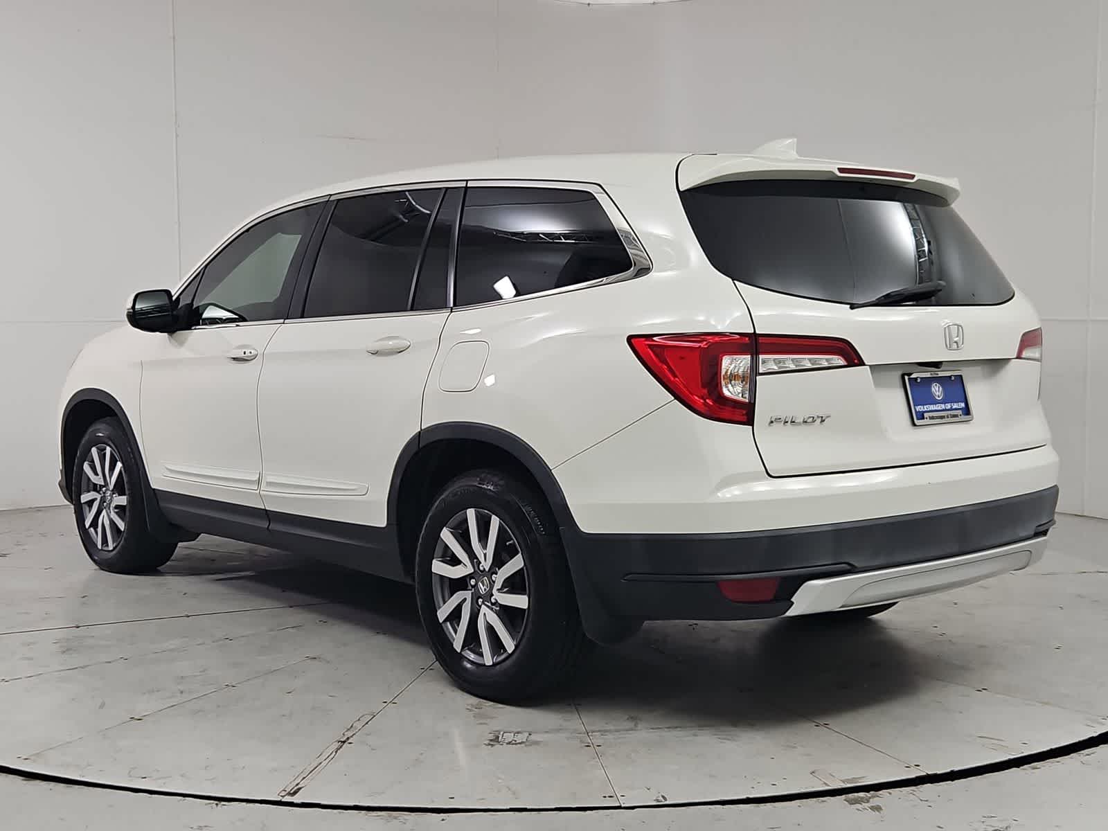 Thumbnail: 2019 Honda Pilot - 4
