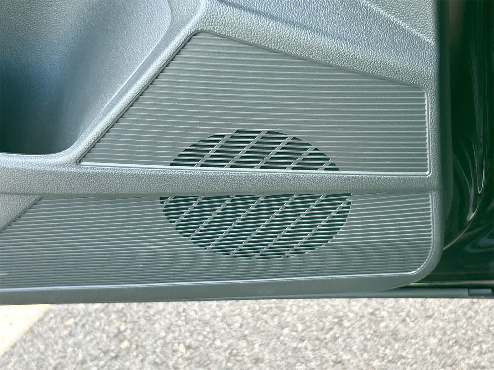 Thumbnail: 2025 Volkswagen Taos - 30