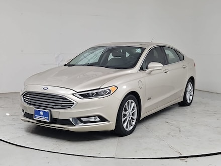 2017 Ford Fusion Energi SE Luxury Sedan