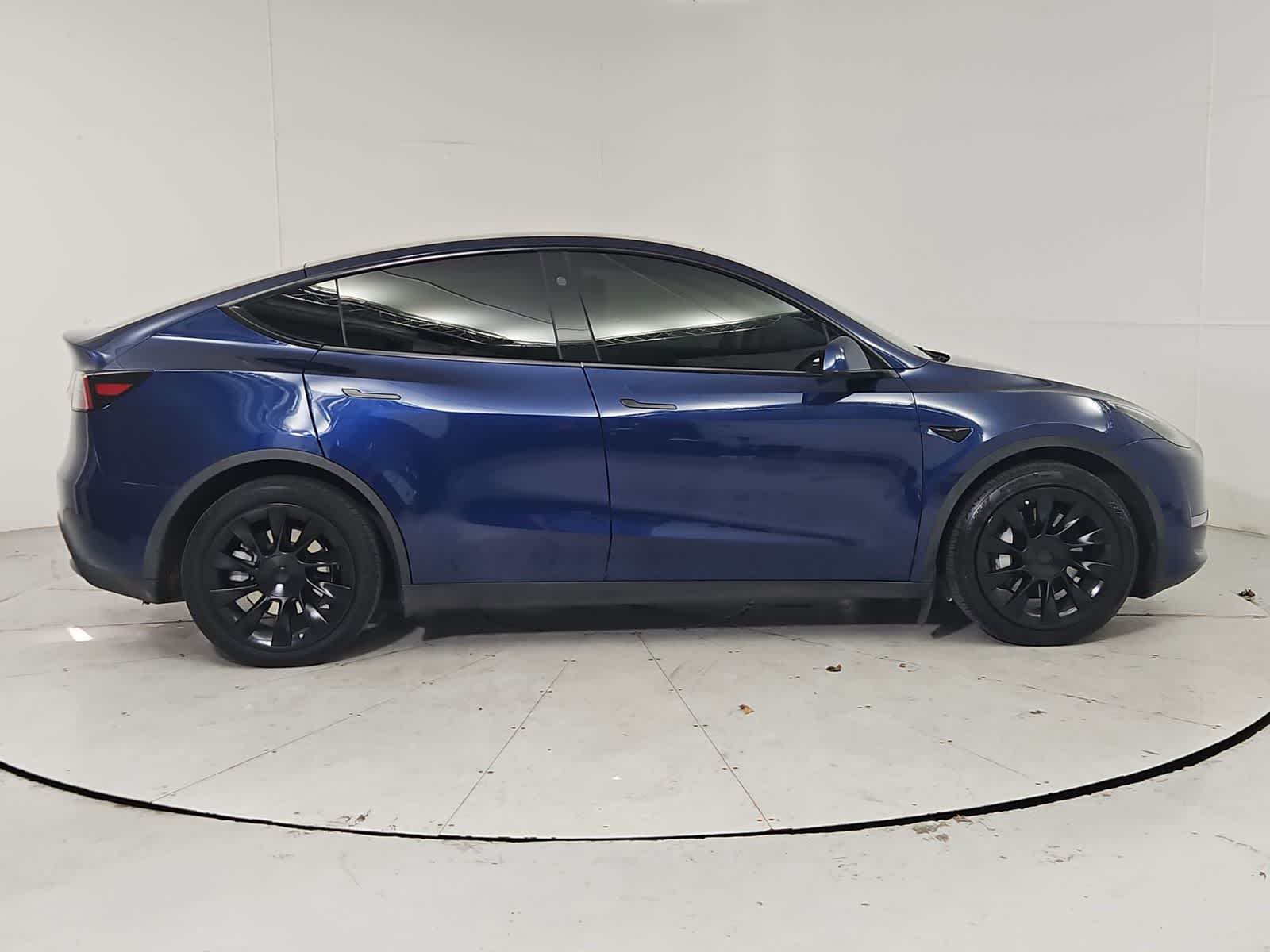 Thumbnail: 2023 Tesla Model Y - 7