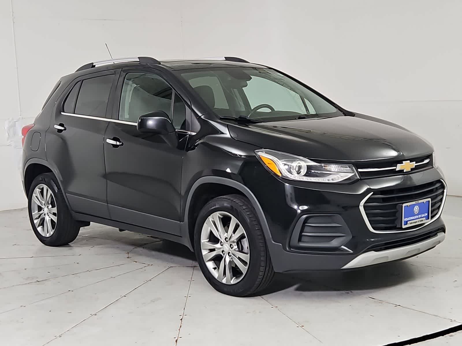Thumbnail: 2020 Chevrolet Trax - 8