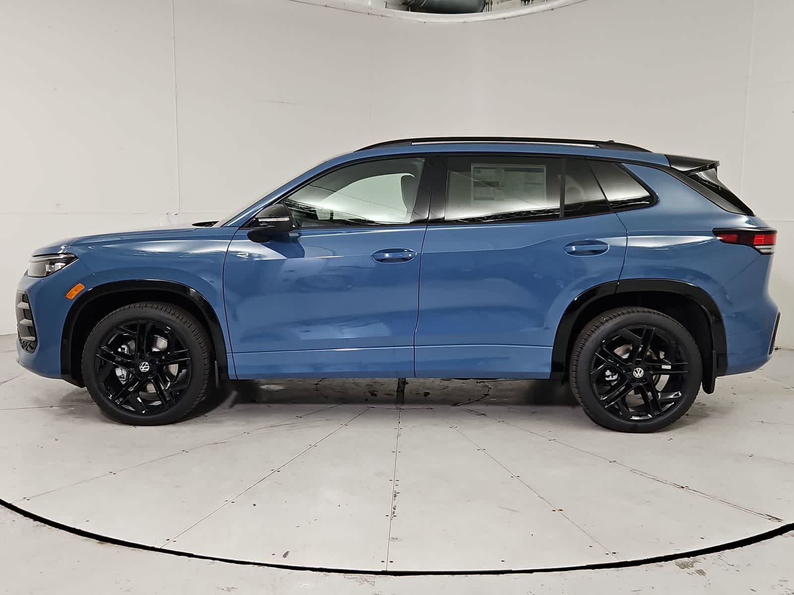 Thumbnail: 2026 Volkswagen Tiguan - 3