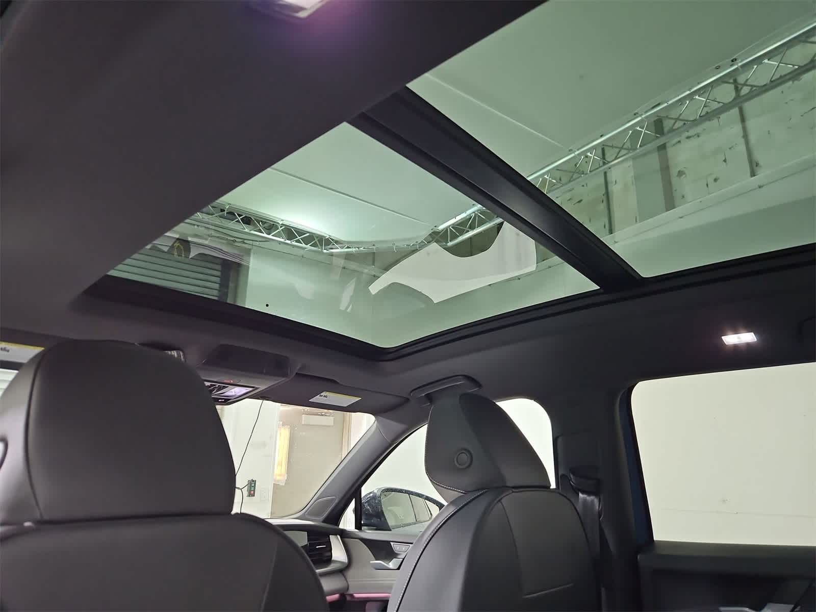 Thumbnail: 2026 Volkswagen Tiguan - 22