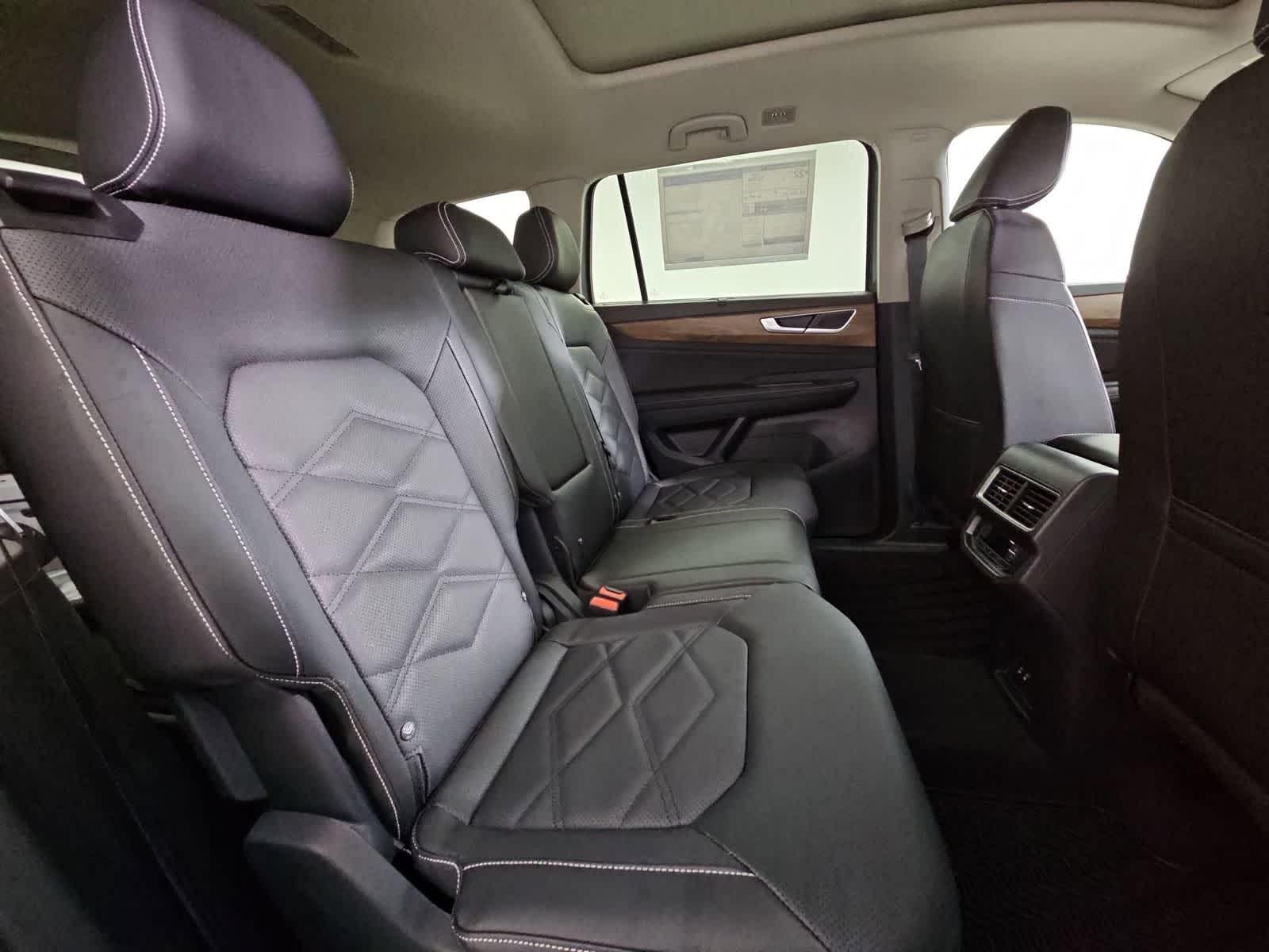 Thumbnail: 2026 Volkswagen Atlas - 21