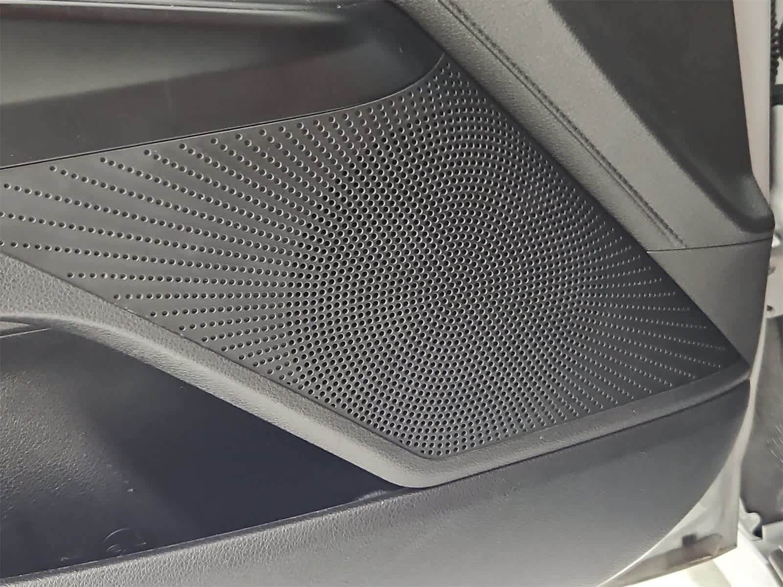 Thumbnail: 2023 Kia K5 - 30