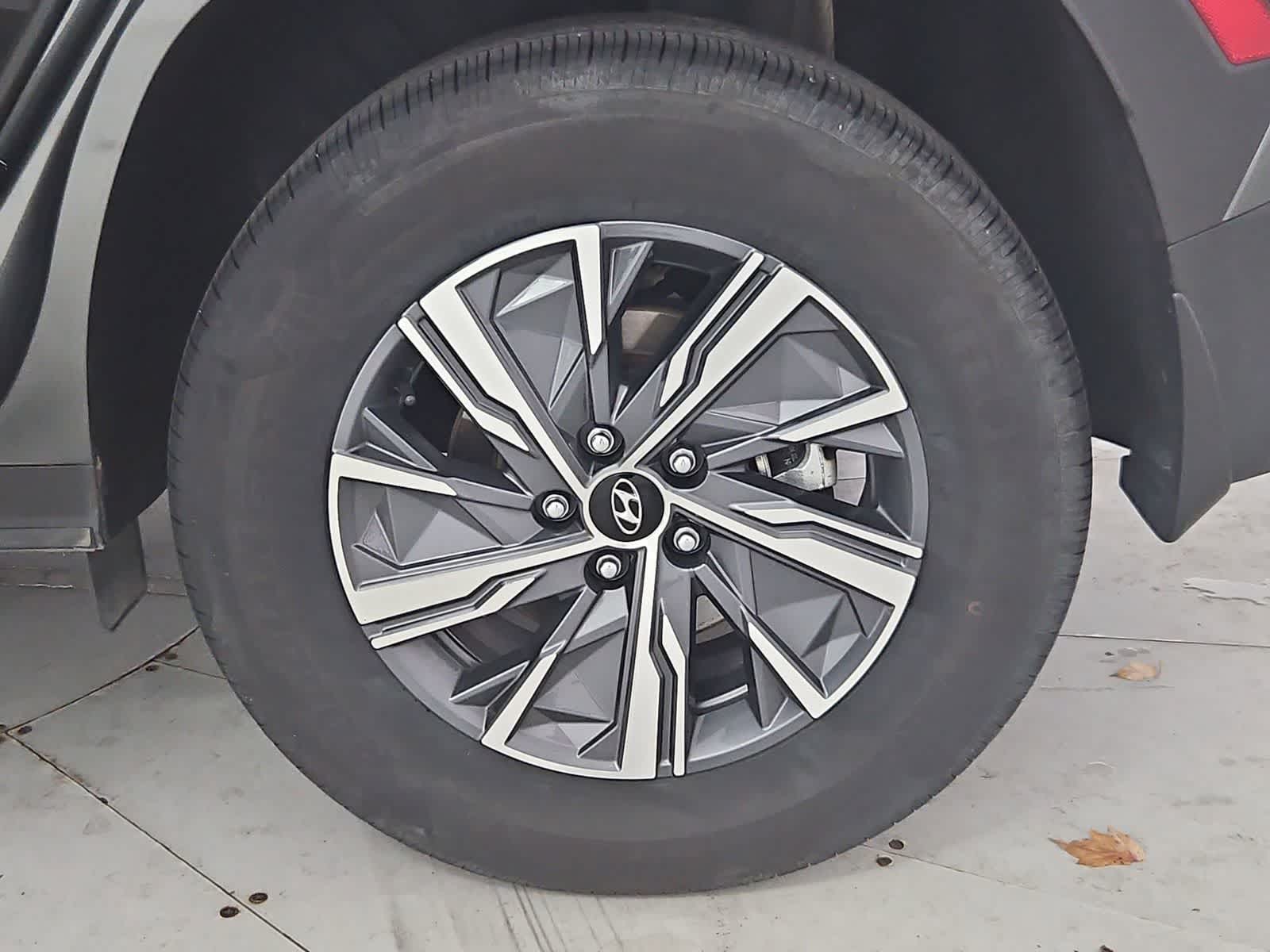 Thumbnail: 2024 Hyundai Tucson - 13