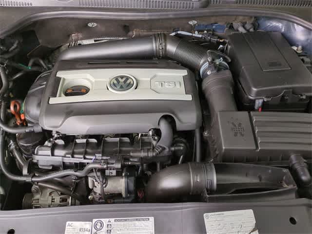 2012 Volkswagen Golf R 14