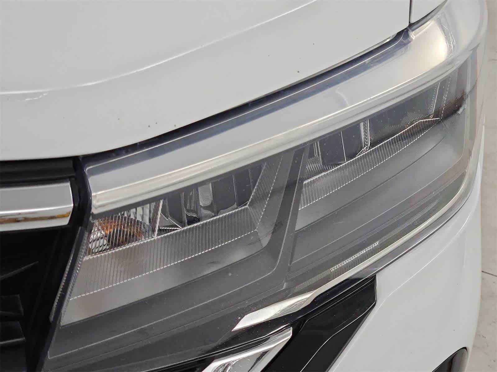 Thumbnail: 2022 Volkswagen Taos - 10