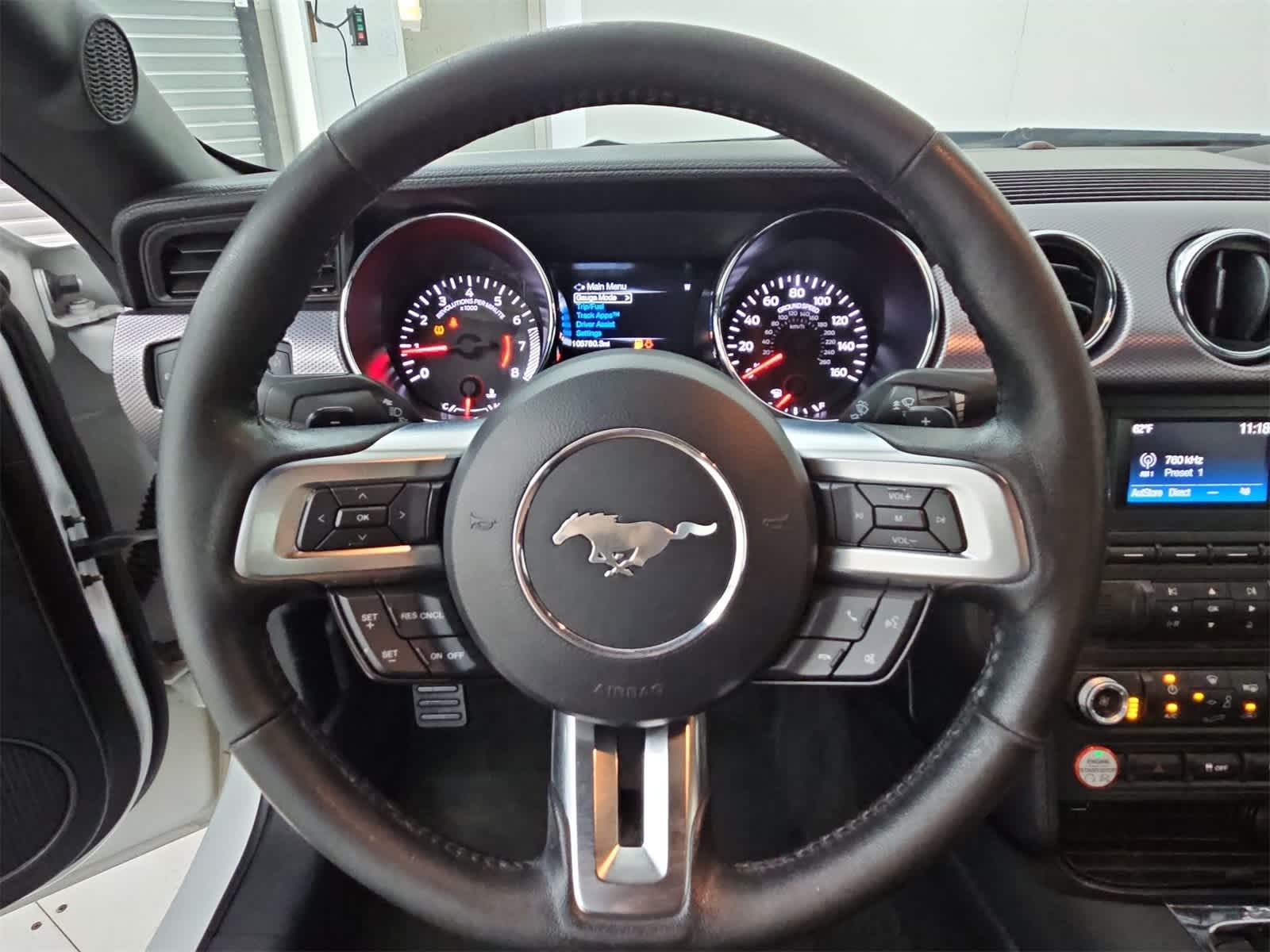 2017 Ford Mustang  19