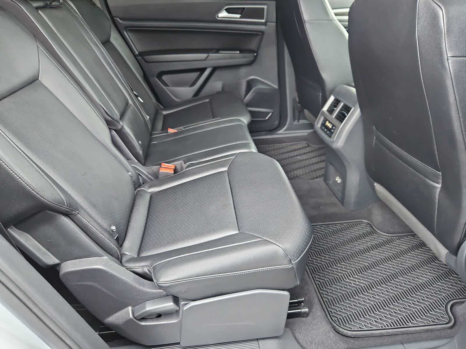 Thumbnail: 2019 Volkswagen Atlas - 21