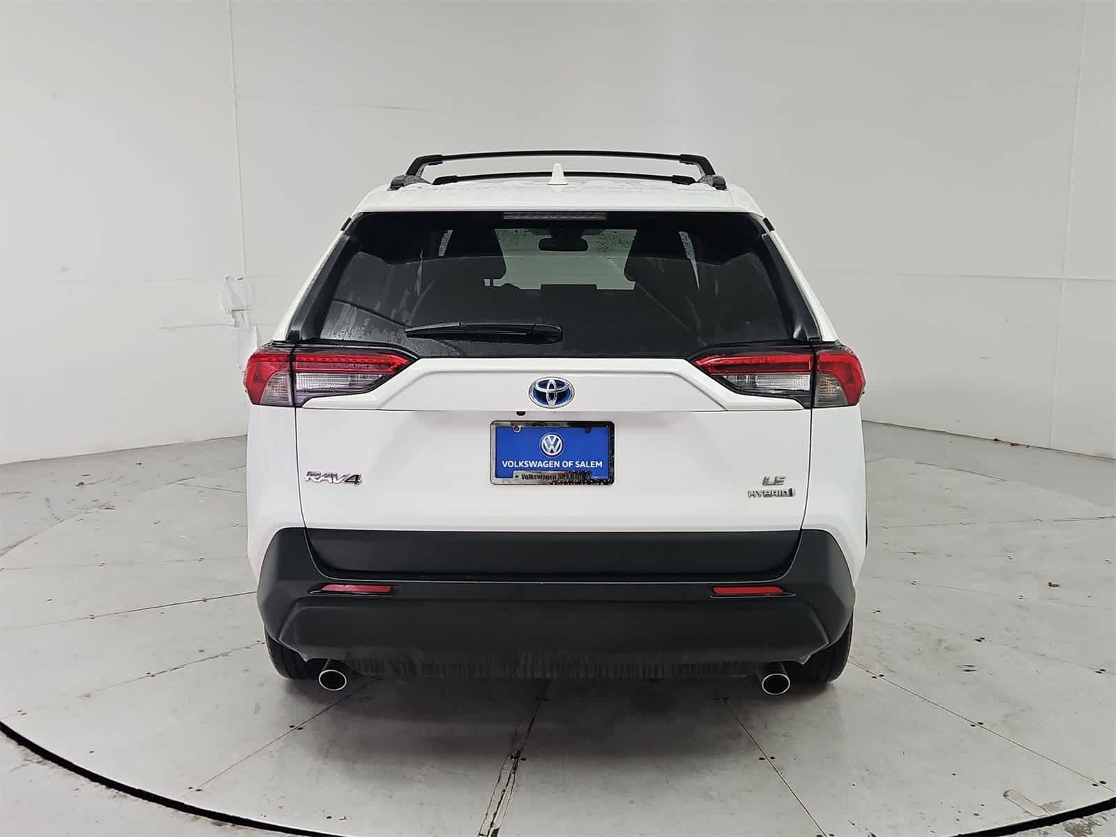 Thumbnail: 2021 Toyota RAV4 - 11