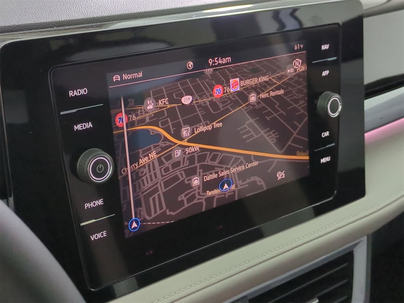 Thumbnail: 2025 Volkswagen Taos - 30