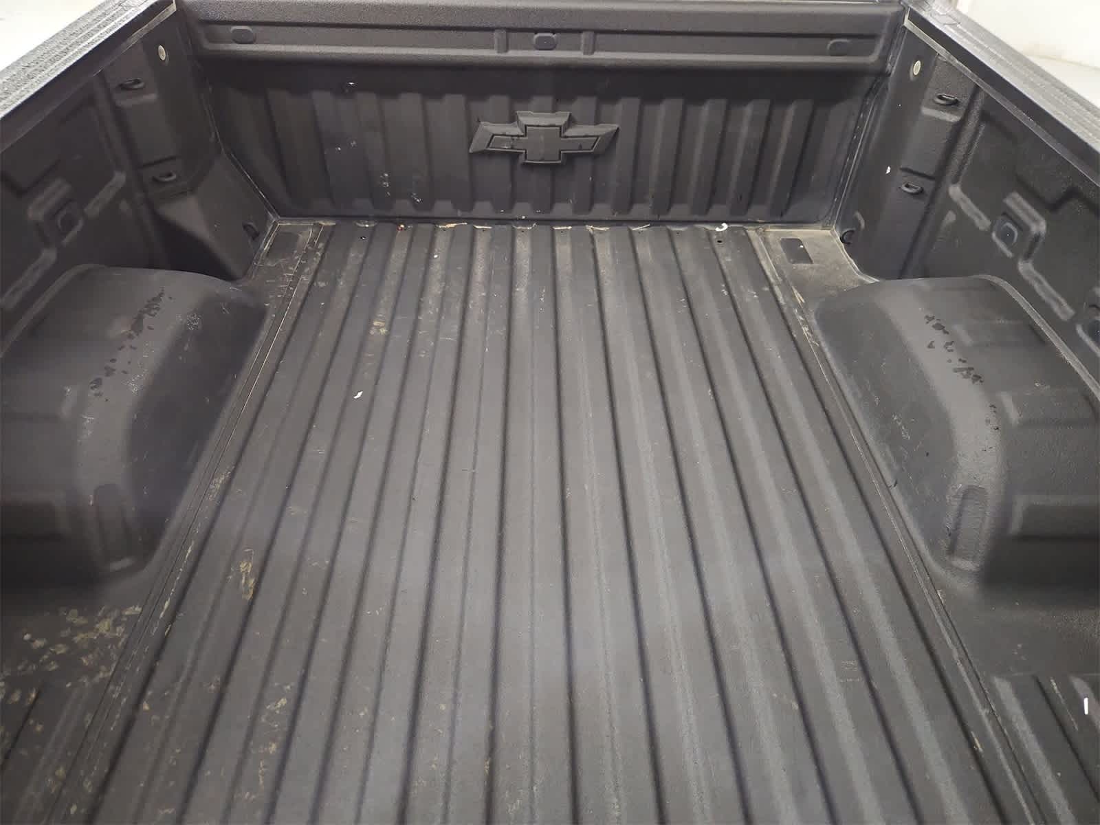 Thumbnail: 2021 Chevrolet Silverado 1500 - 36