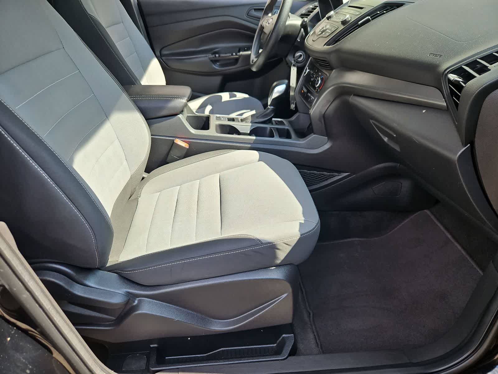 Thumbnail: 2017 Ford Escape - 20