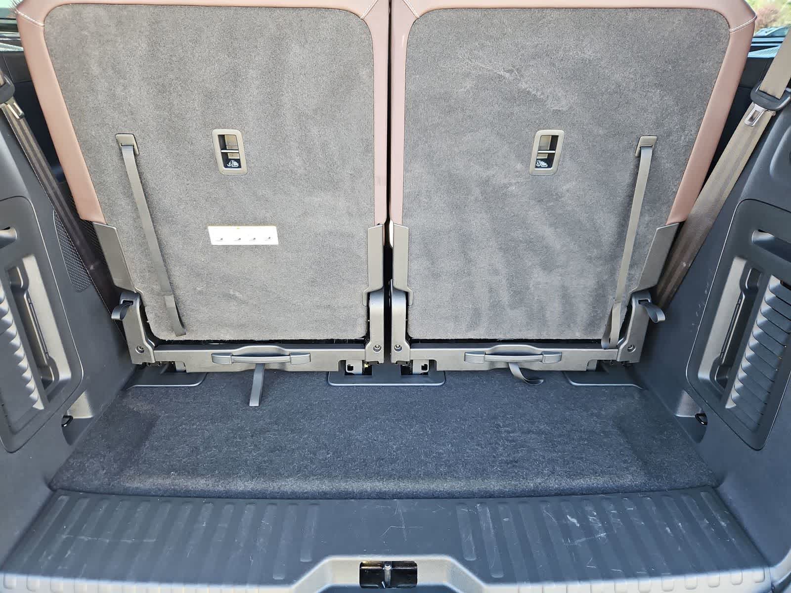 Thumbnail: 2025 Volkswagen ID.Buzz - 34