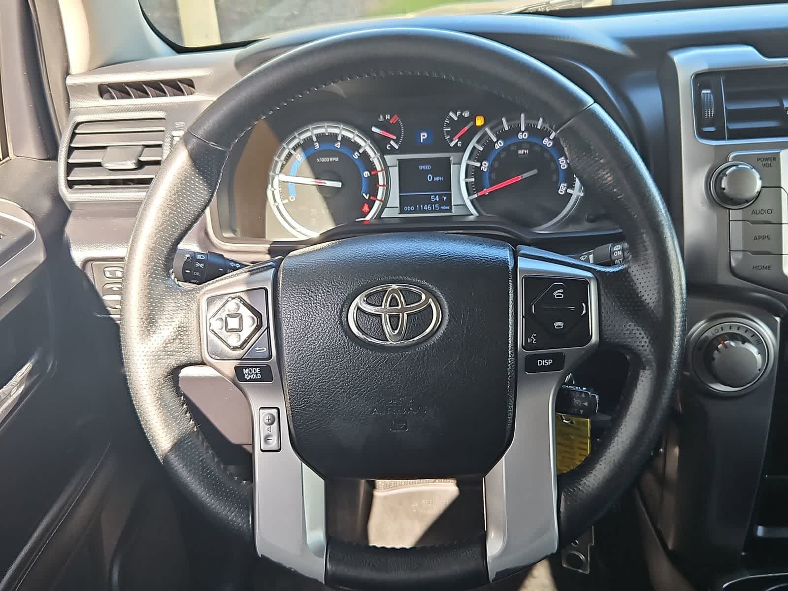 Thumbnail: 2018 Toyota 4Runner - 22