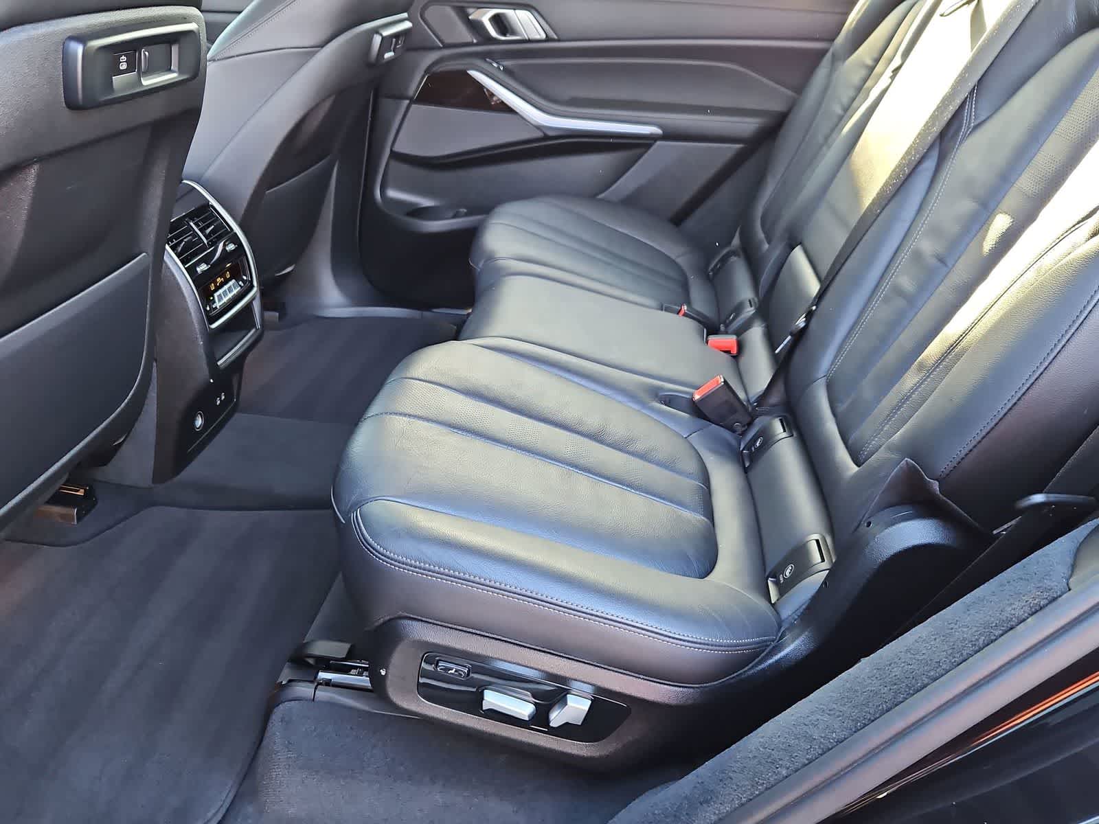 Thumbnail: 2020 BMW X7 - 20