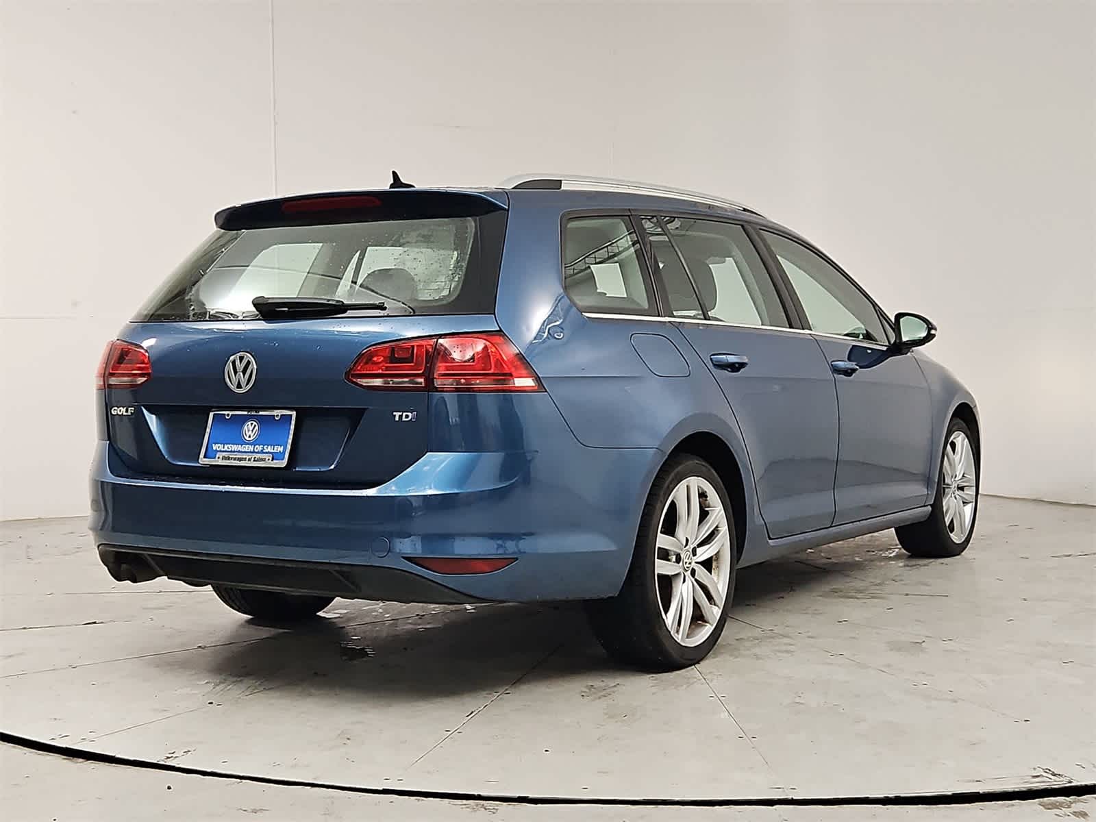 2015 Volkswagen e-Golf SE 6