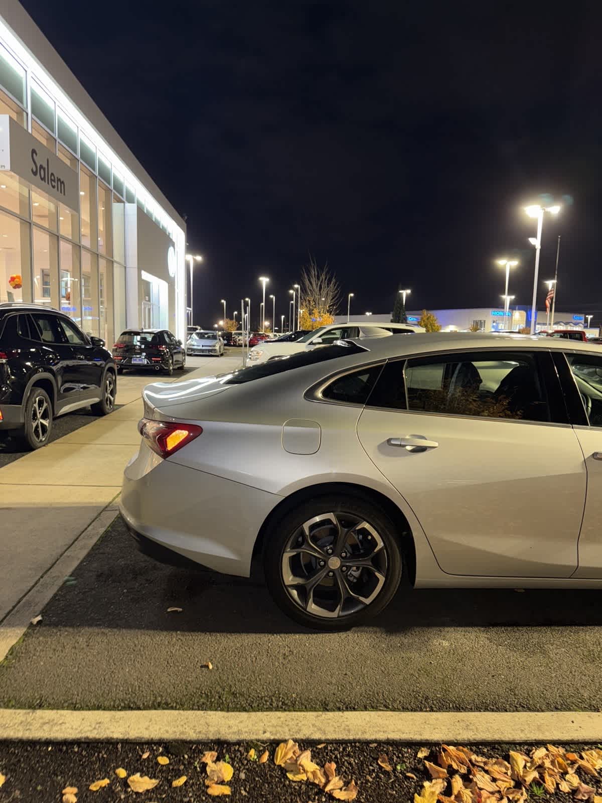 Thumbnail: 2022 Chevrolet Malibu - 8