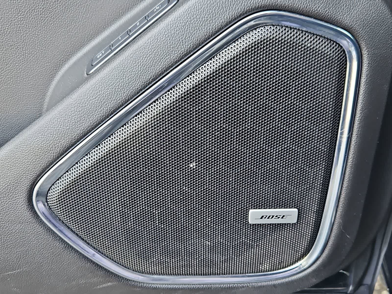 Thumbnail: 2018 Chevrolet Tahoe - 31