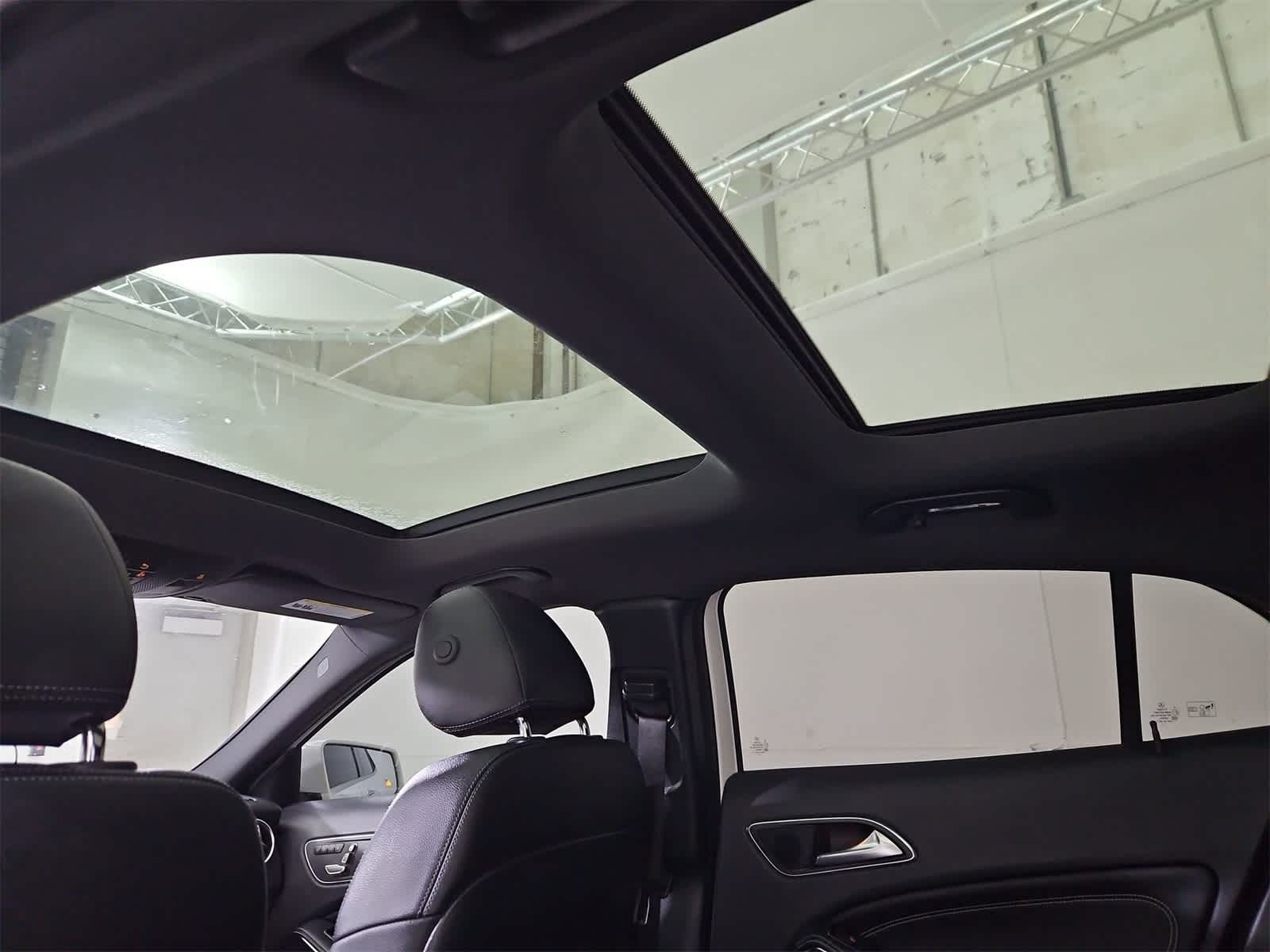 Thumbnail: 2018 Mercedes-Benz GLA - 22