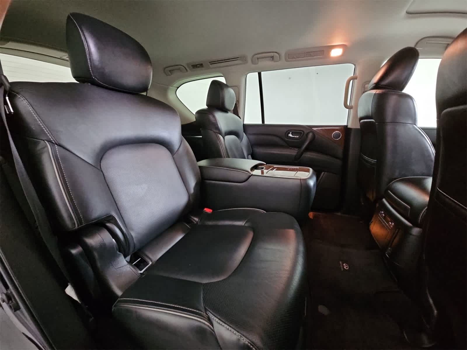 Thumbnail: 2019 INFINITI QX80 - 21