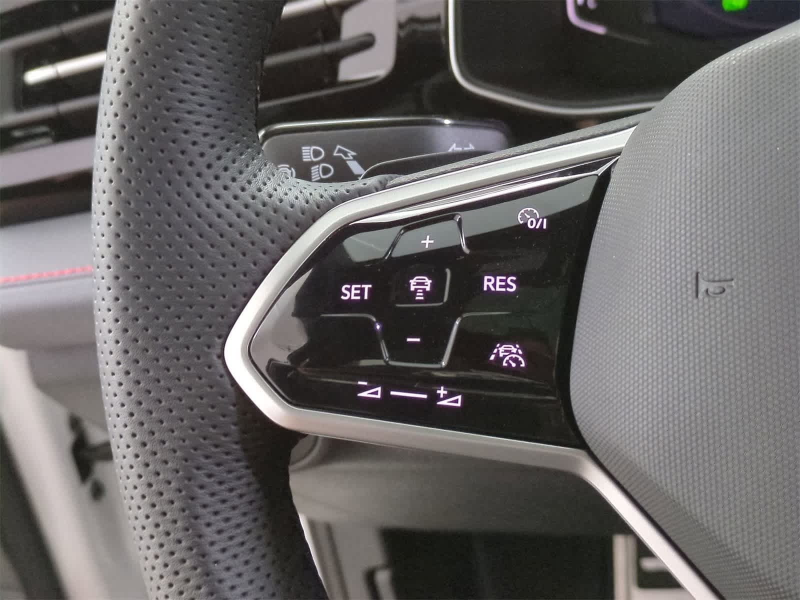 Thumbnail: 2025 Volkswagen Jetta - 24