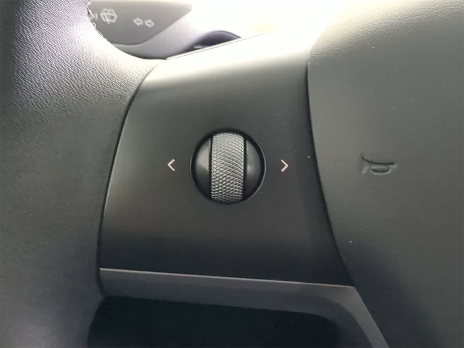 Thumbnail: 2023 Tesla Model 3 - 24