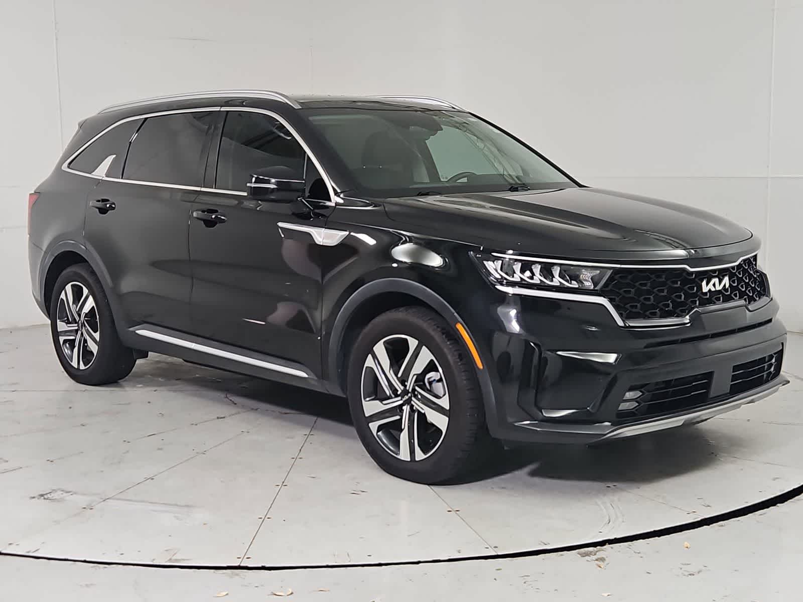 Thumbnail: 2022 Kia Sorento - 8