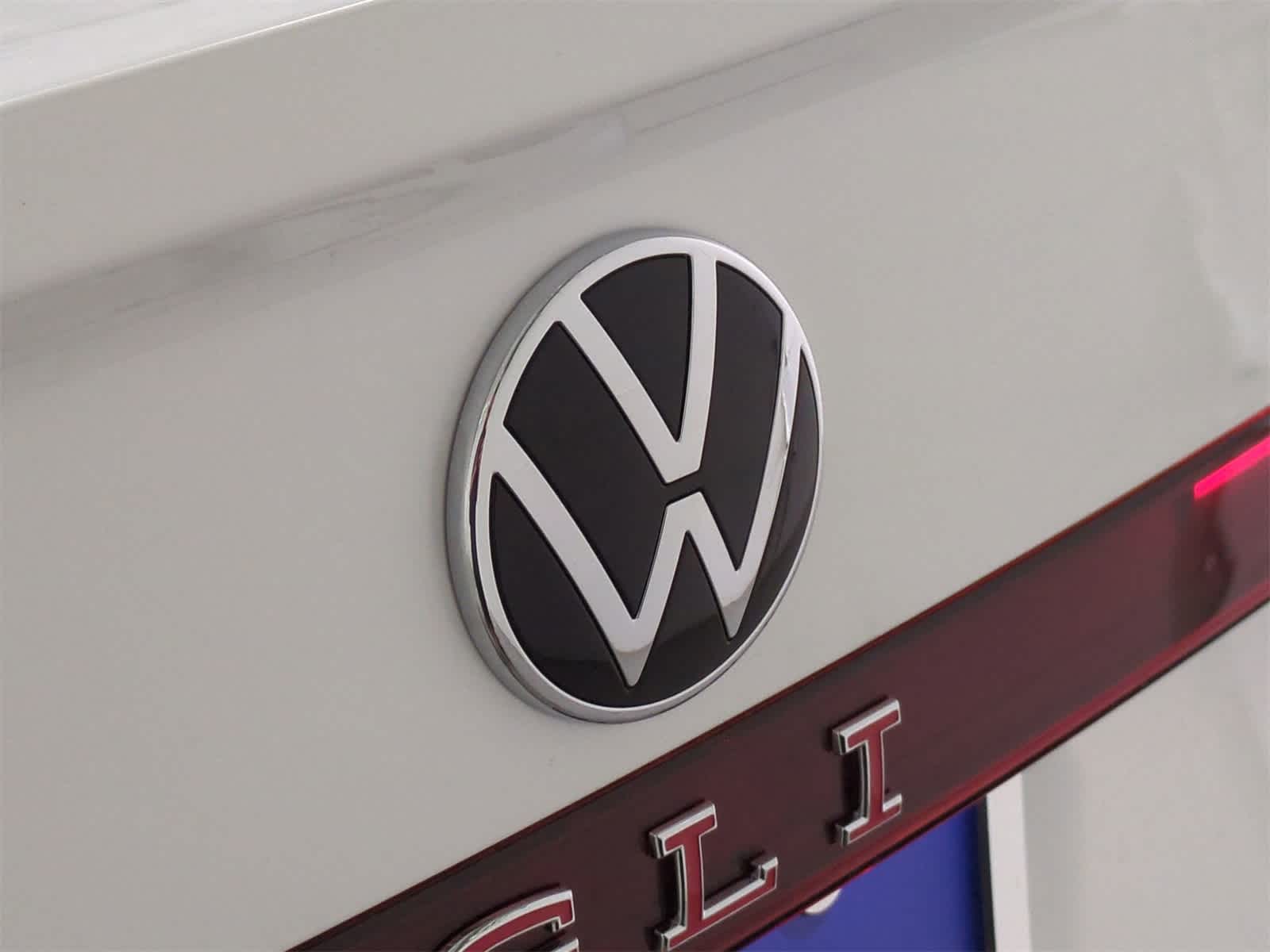 Thumbnail: 2025 Volkswagen Jetta - 11