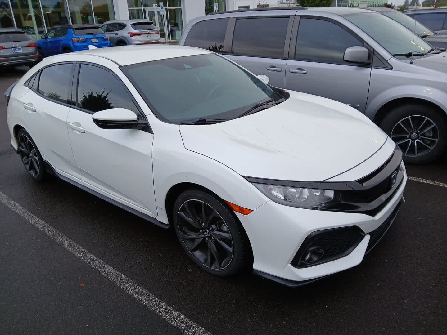 2019 Honda Civic Sport Hatchback photo 2
