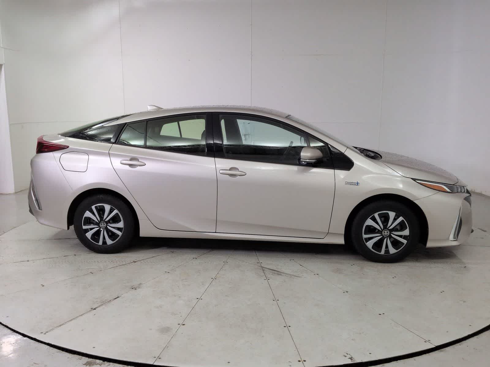 Thumbnail: 2019 Toyota Prius Prime - 7