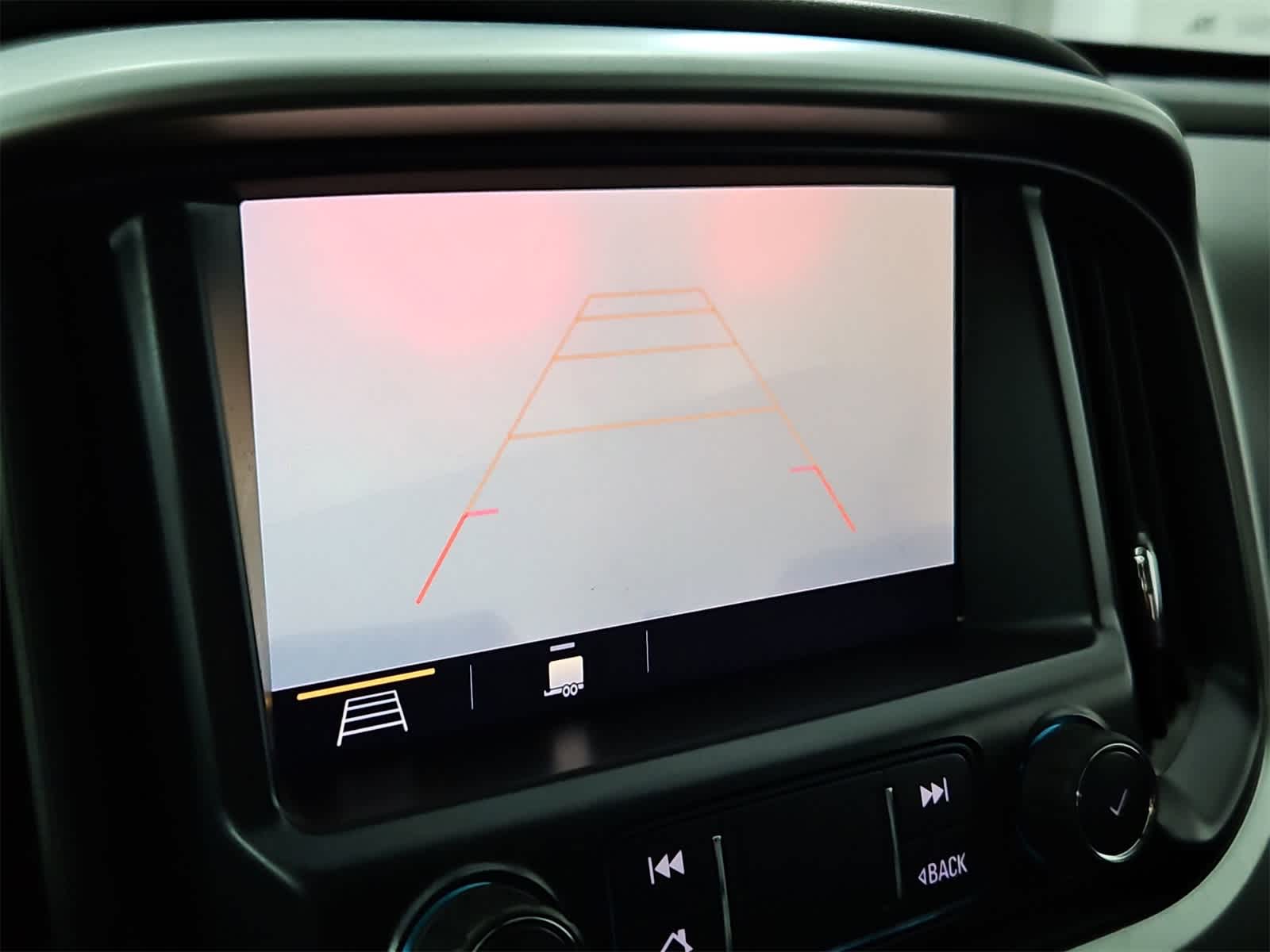 Thumbnail: 2021 Chevrolet Colorado - 29